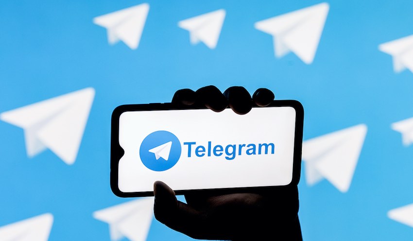 Adding people on Telegram