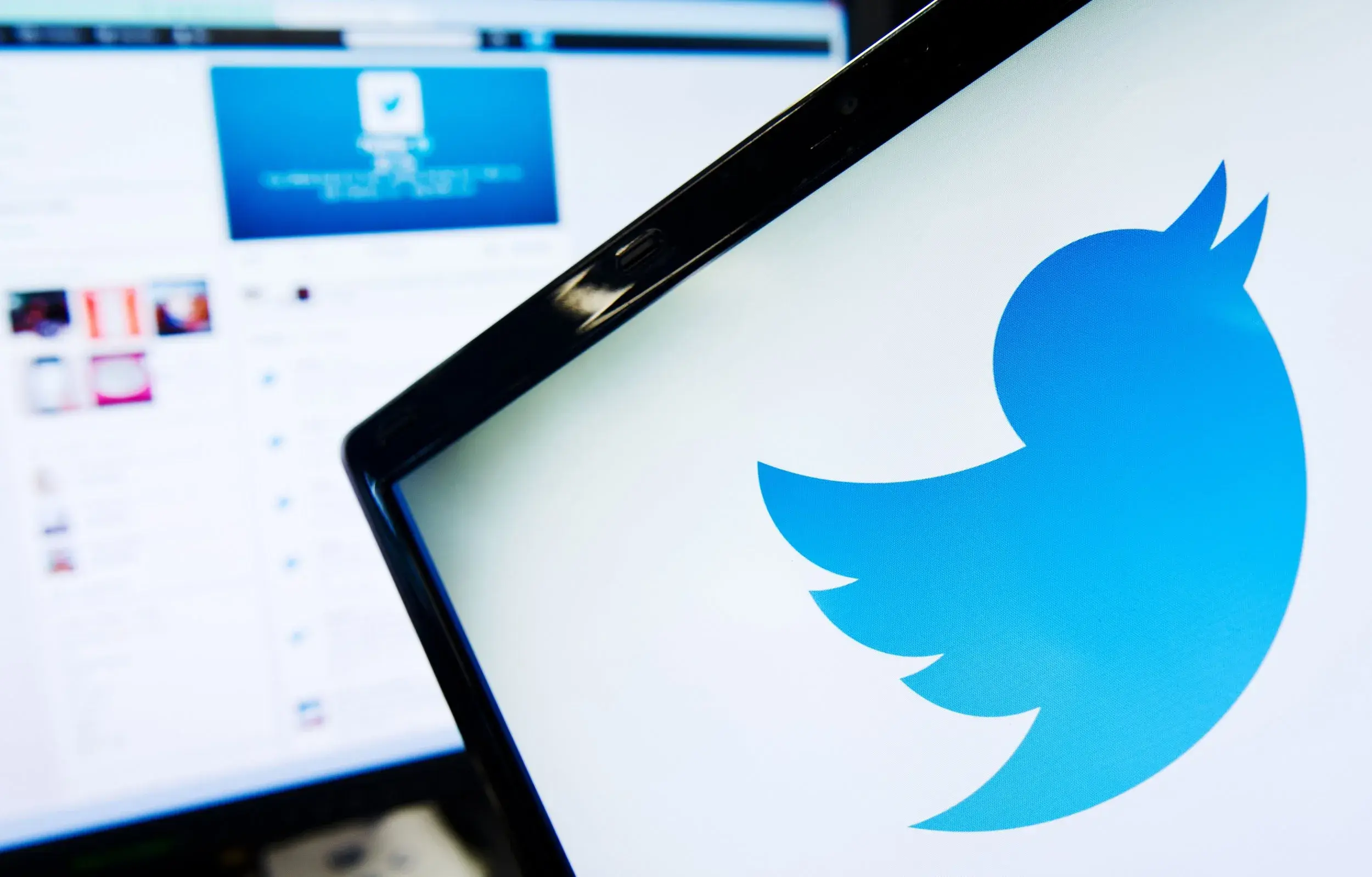 How to collect valid mobile phone numbers from Twitter data